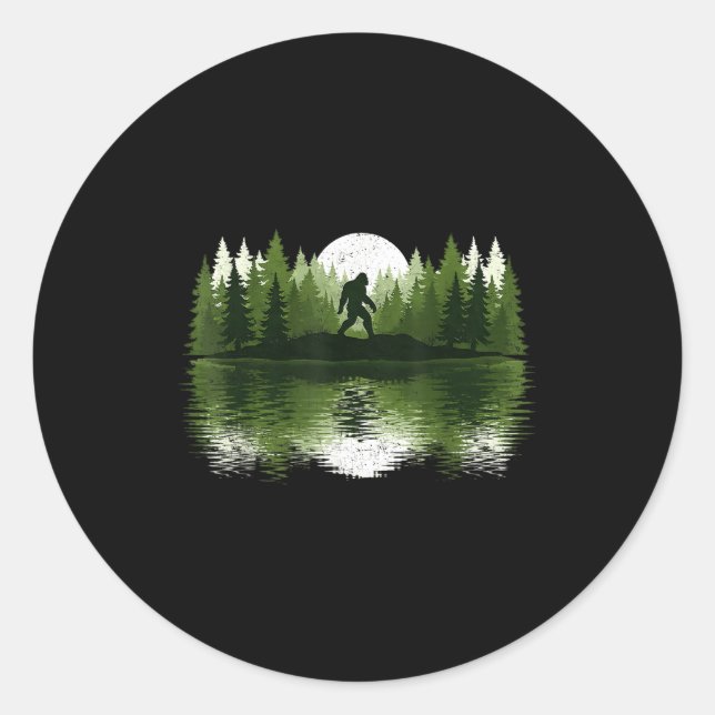 Sticker Rond Bigfoot Walking Forest Sasquatch Woods Parks Men W (Devant)