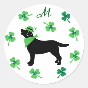 Sticker Rond Black Labrador St. Patrick's Day Shamrock initial