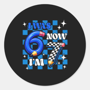 Sticker Rond Bleu à carreaux j'avais 6 ans je suis 7 drôle 67 a