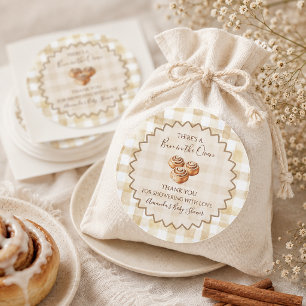Sticker Rond Bun au Four Beige Gingham Baby Shower