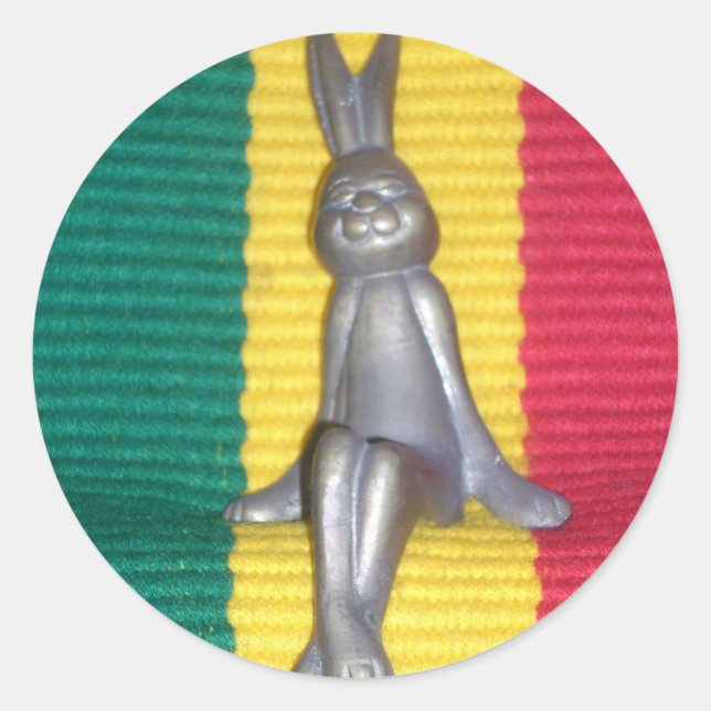 Sticker Rond Bunny à Rasta Couleurs : Une touche d'art Super (Devant)