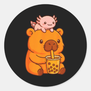 Sticker Rond Capybara mignon buvant du thé à bulles et Kawa axo