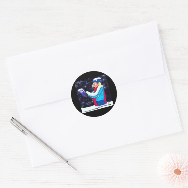 Sticker Rond Caroleur de Noël froid (Enveloppe)