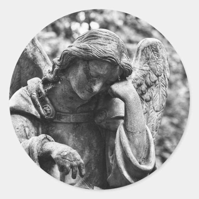 Sticker Rond Cemetery angel photo noir et blanc (Devant)