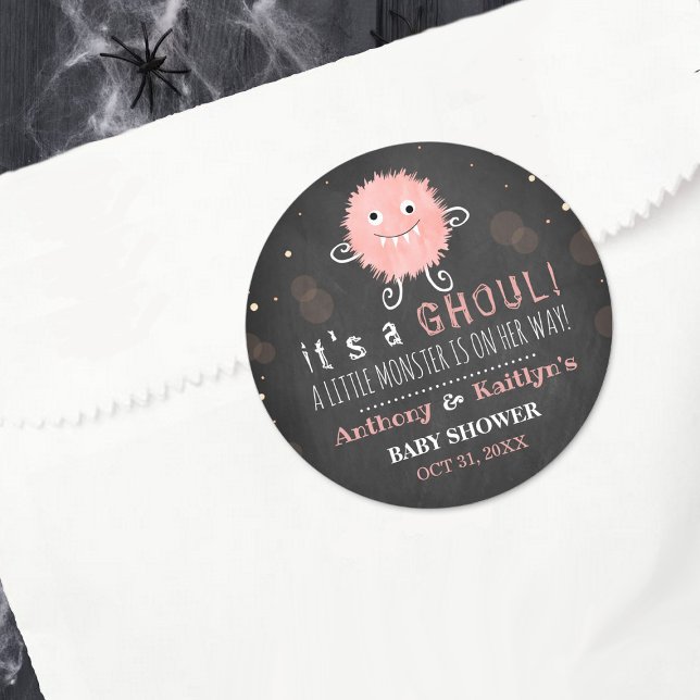 Sticker Rond C'est A Ghoul ! Baby shower d'Halloween de Little  (Créateur téléchargé)