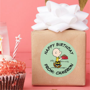 Sticker Rond Charlie Brown avec le plat de Snoopy Joyeux anni