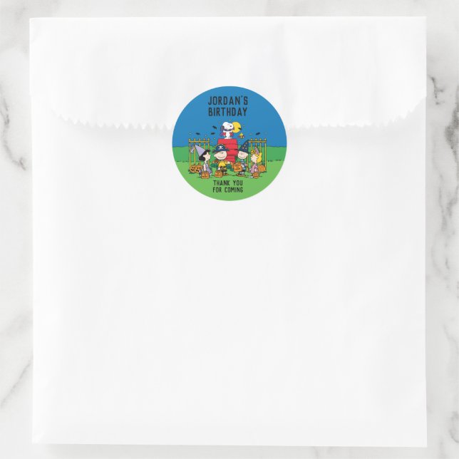 Sticker Rond Charlie Brown et Gang Halloween fête d'anniversair (Sac)