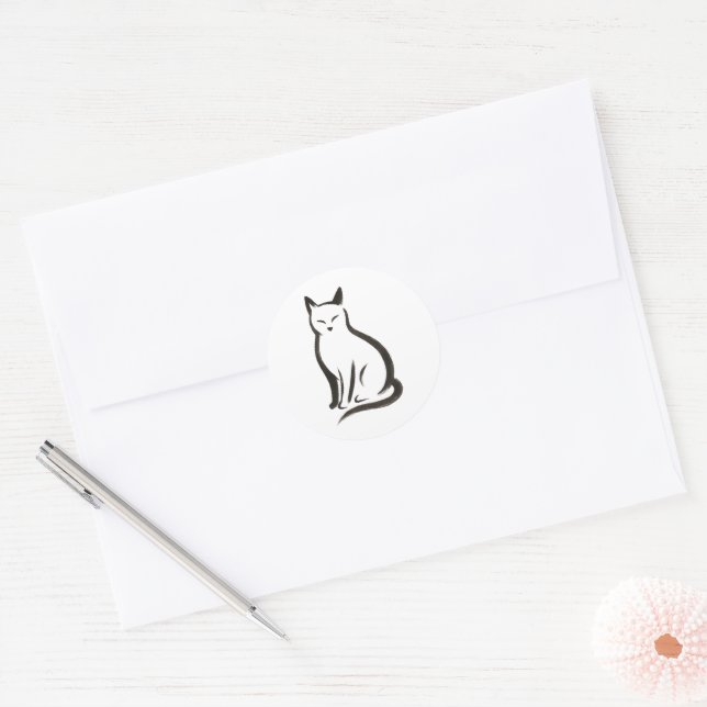 Sticker Rond Chat assis - Silhouette d'encre minimaliste sur (Enveloppe)
