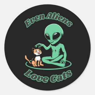 Sticker Rond Chat avec un Alien. Amitié adorable. Meilleurs ami