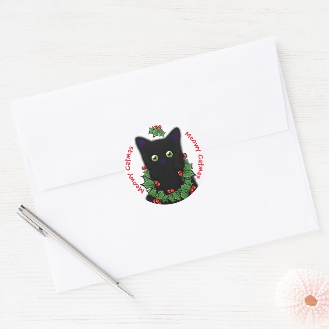 Sticker Rond Chat Meowy Catmas dessin Holly Berries Noël (Enveloppe)