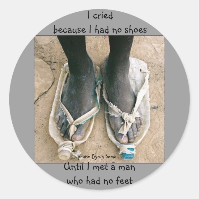 Sticker Rond Chaussures en Afrique (Devant)