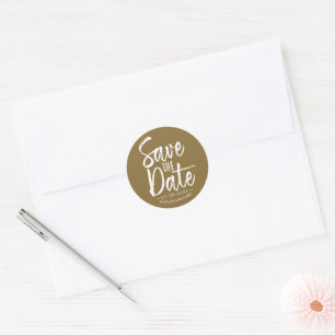 Sticker Rond Chic Brush Script Wedding Enregistrer La Date