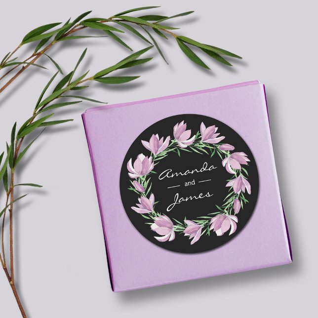 Sticker Rond Chic magnolia Mariage d'aquarelle florale (Purple Magnolia Floral Watercolor Wedding Favor Round Stickers)
