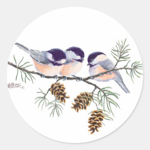 Sticker Rond CHICKADEES & PINECONES par SHARON SHARPE