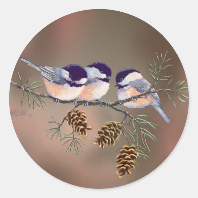 Sticker Rond CHICKADEES & PINECONES par SHARON SHARPE (Devant)