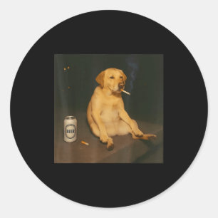 Sticker Rond Chien Drôle Bière Fumée Mème Sarcastique Amateur d