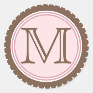 Sticker Rond Chocolat coupé de biscuit Monogramme rose Stick in