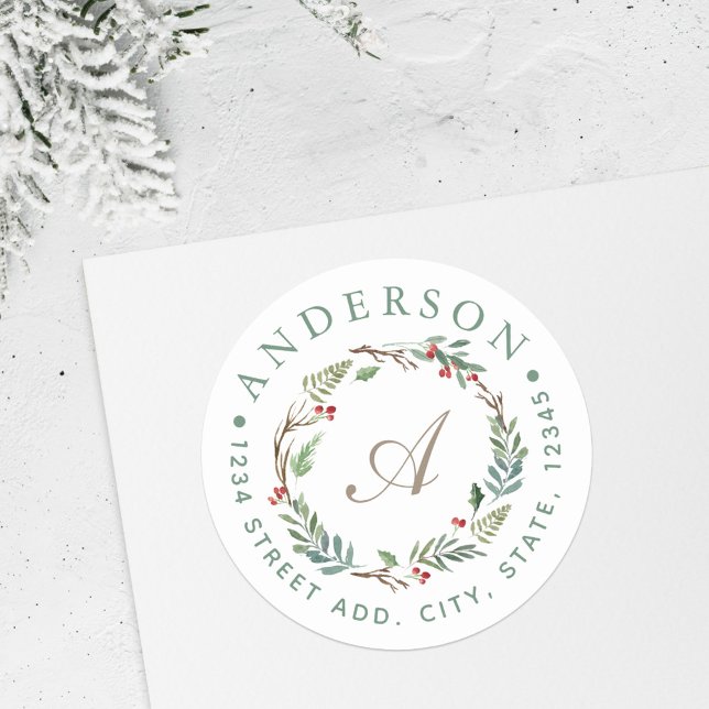 Sticker Rond Christmas Winter Berries Wreath Monogramme Adresse (Créateur téléchargé)