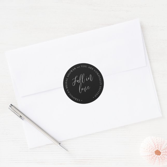 Sticker Rond Chute en amour Fête des mariées noire Enveloppe Sc (Enveloppe)