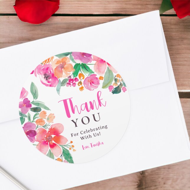 Sticker Rond Chute rose vif floral grâce douche de nage (Bright hot pink fall floral thanks bridal shower classic round sticker)