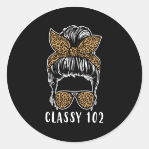 Sticker Rond Classy 102 Messy Bun Leopard