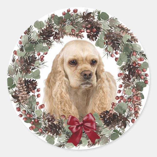 Sticker Rond Cocker Spaniel Red Bow Pinecone Wreath Noël (Devant)