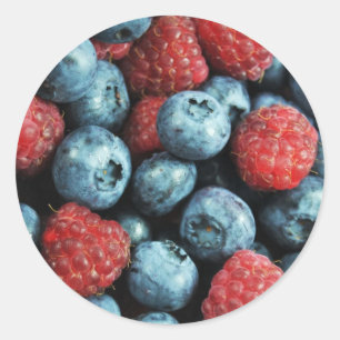 Sticker Rond Conception de baies mixtes (bleuets et framboises)
