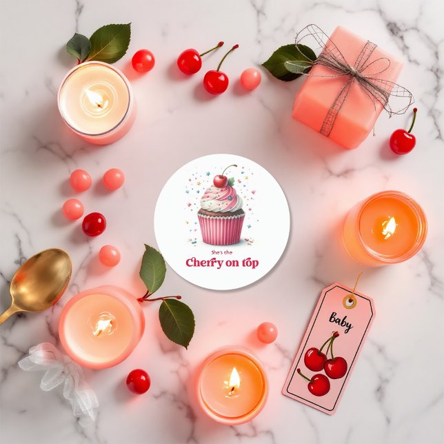 Sticker Rond Conception de gâteau Cupcake Cherry On Top Baby Sh (Cute Cupcake Design Cherry On Top Baby Shower Classic Round Sticker)