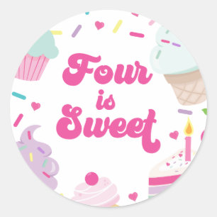 Sticker Rond Crème glacée et gâteau quatre est doux 4e annivers