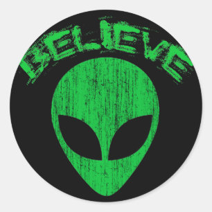 STICKER ROND CROIRE - DESIGN EN TÊTE ALIEN VERTE