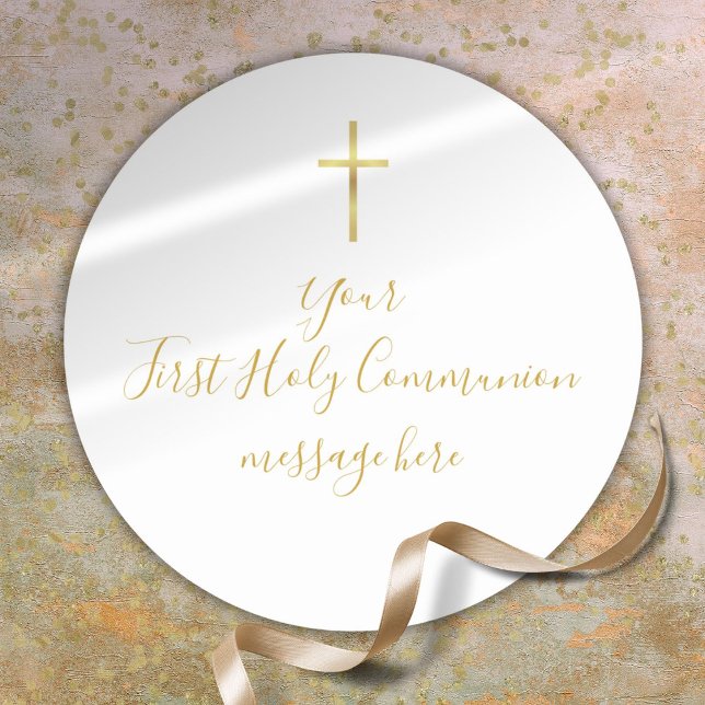 Sticker Rond Croix d'or simple Premier message de communion sai (Simple Gold Cross First Holy Communion Message Classic Round Sticker)