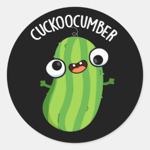 Sticker Rond Cuckoocumber Funny Veggie Cucumber Pun Dark BG