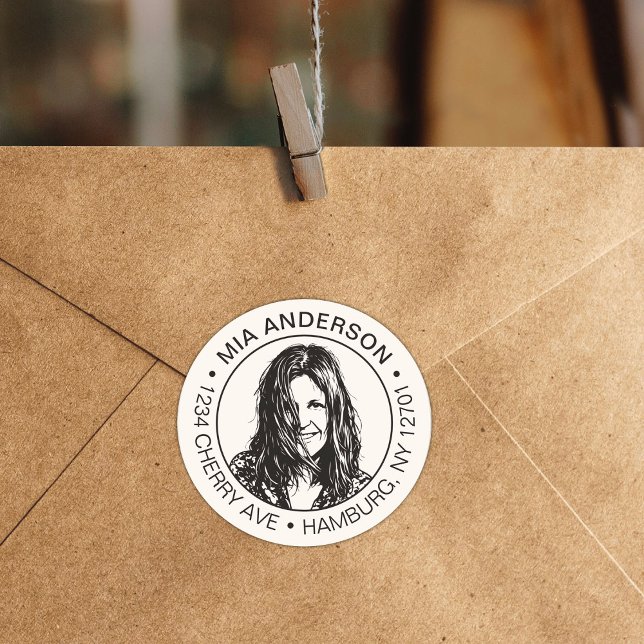 Sticker Rond Custom Photo, Name and Return Address  (Créateur téléchargé)