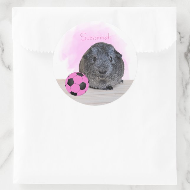 Sticker Rond Cute Guinée Pig rose balle de soccer Nom personnal (Sac)