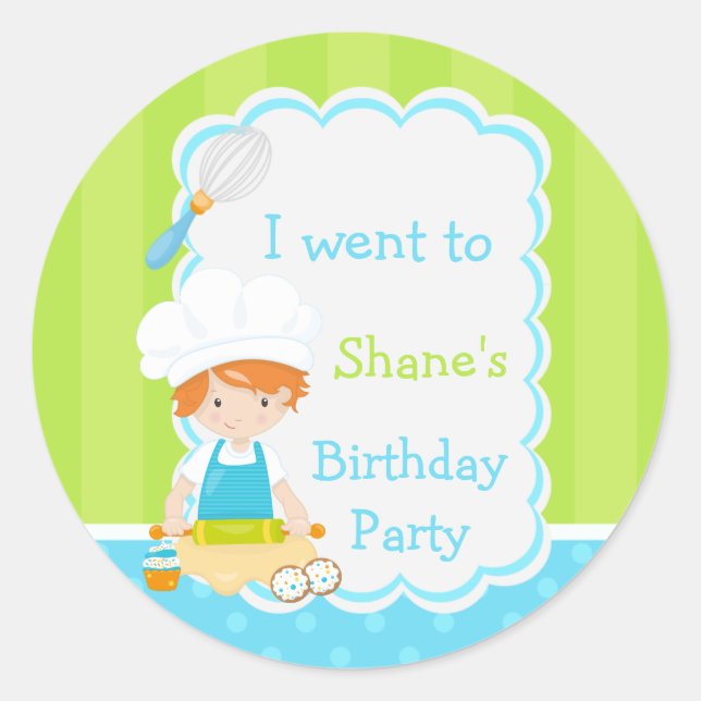 Sticker Rond Cute Red Hair Boy Baking Anniversaire (Devant)