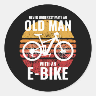 Sticker Rond Cycliste E-Vélo Vieux Homme Cycliste Électrique