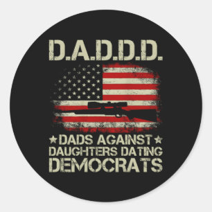 Sticker Rond Daddd Armes À Feu Contre Les Filles En Rencontre A