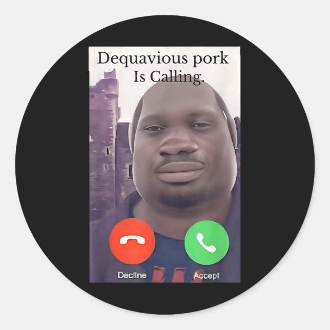 Sticker Rond Daquavious Pork appelle mème John Pork mème (Devant)