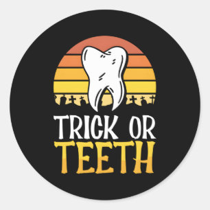 Sticker Rond Dentist Halloween Tricoter Ou Traiter Dental Assis