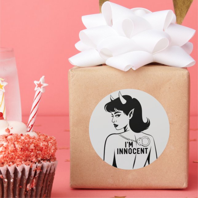 Sticker Rond Déviliser une femme innocente (Fête)