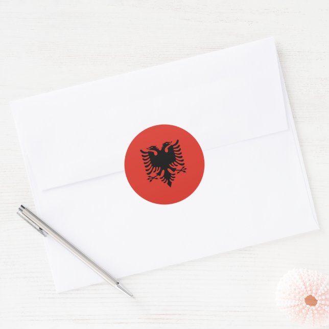 Sticker Rond Drapeau albanais (Enveloppe)