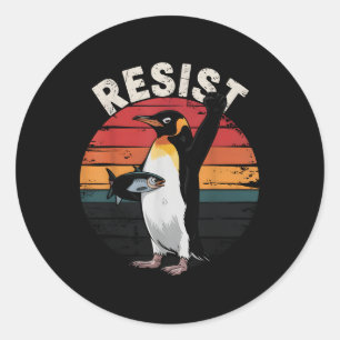 Sticker Rond Drôle Penguin Résiste À La Manifestation Contre Le