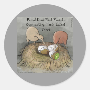 Sticker Rond Drôles d'oiseaux kiwis prenant soin de leurs fruit
