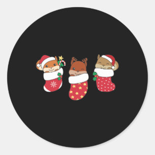 Sticker Rond Écureuil mignon dans le choeur de Noël pour Noël