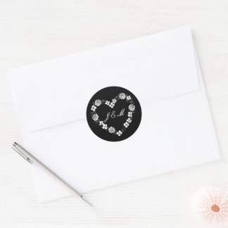 Sticker Rond Elegant Black and White Floral Heart Wedding 