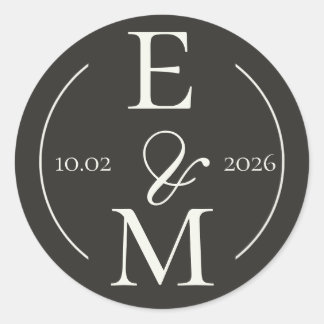 Sticker Rond Elegant Charcoal Modern Monogram Date Wedding