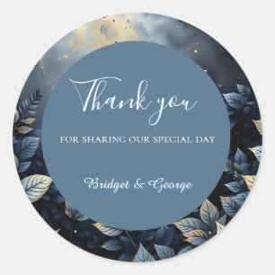 Sticker Rond Élégant Mariage de Midnight Blue et Gold Forest