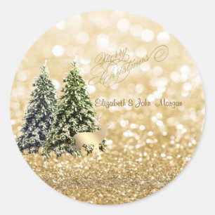 Sticker Rond Élégant, Pins Arbres, Cerf d'Or, Glittery Bokeh