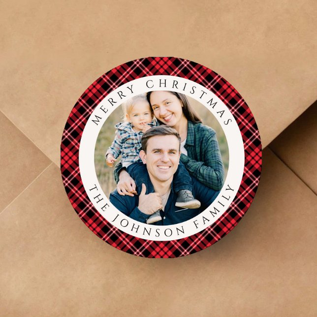 Sticker Rond Elegant Red Plaid Photo Christmas (Elegant Red Plaid Photo Christmas Classic Round Sticker)