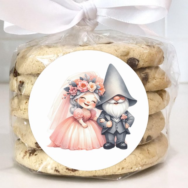 Sticker Rond Enchanter Garden Gnome Romantique Fairytale Mariag (Créateur téléchargé)